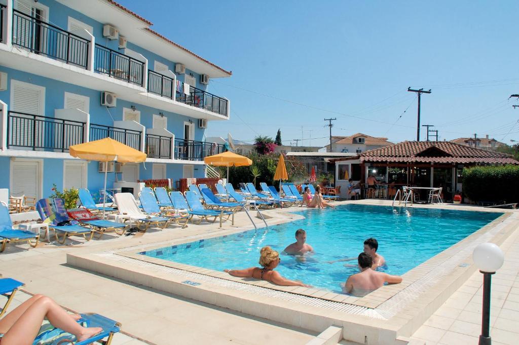 Britannia Hotel Agrilia Exterior photo